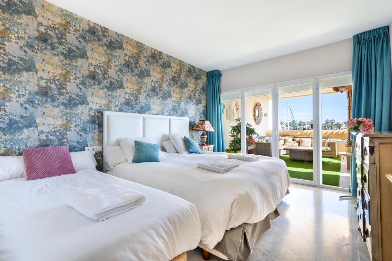 Wintowinrentals Luxury And Sea View Inside Puerto Marina Benalmadena Luaran gambar