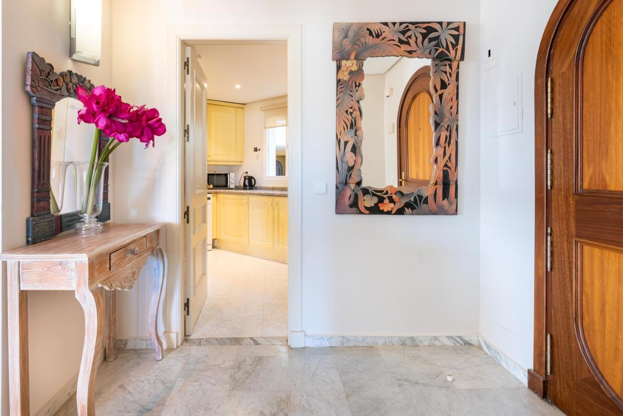 Wintowinrentals Luxury And Sea View Inside Puerto Marina Benalmadena Luaran gambar