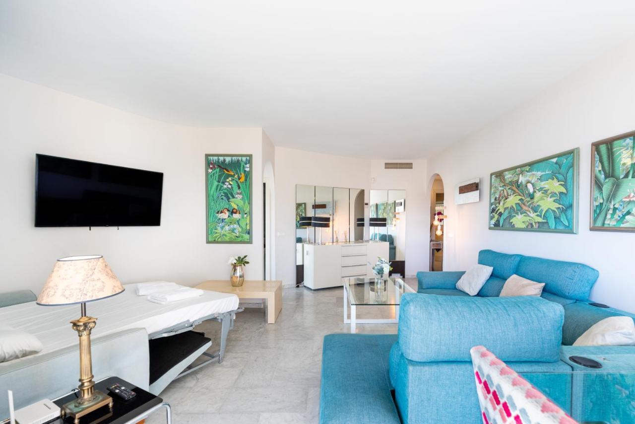 Wintowinrentals Luxury And Sea View Inside Puerto Marina Benalmadena Luaran gambar