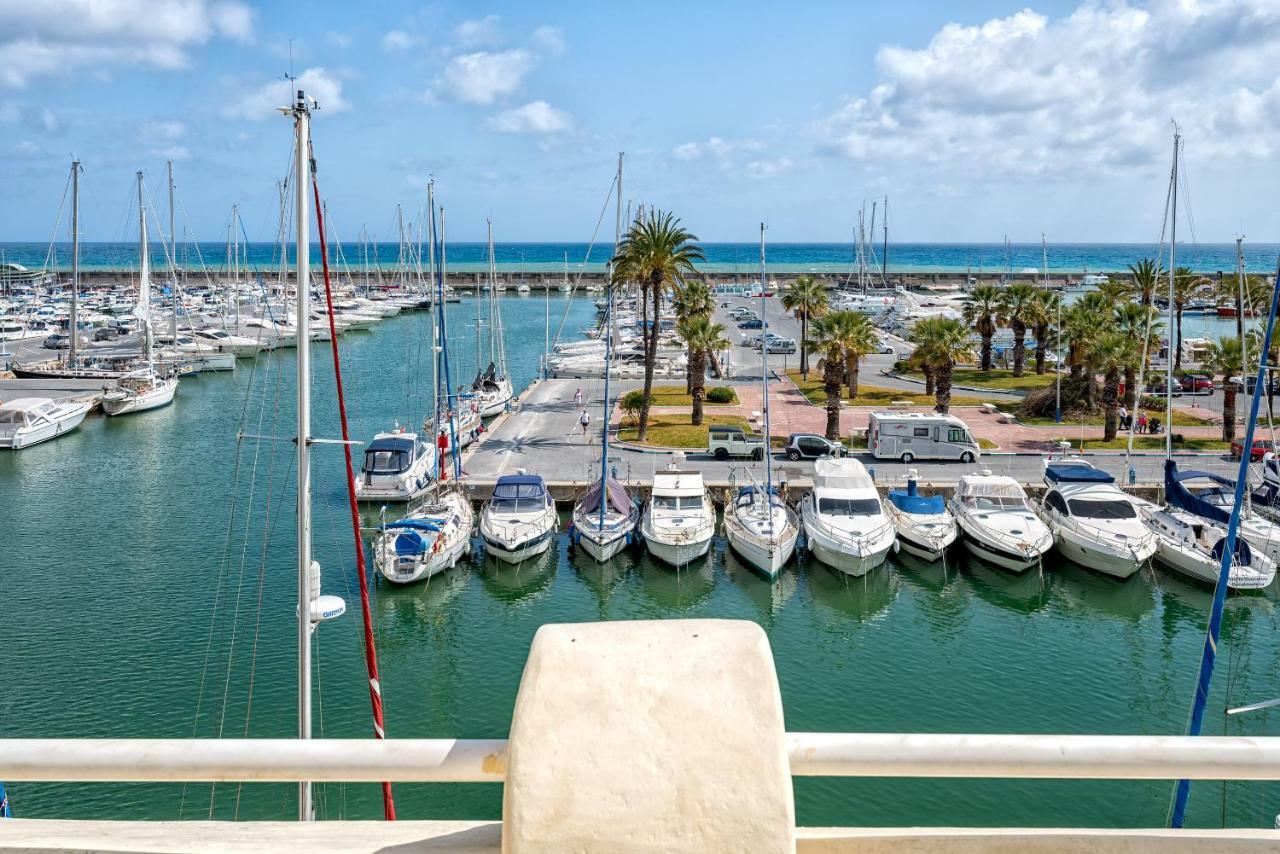 Wintowinrentals Luxury And Sea View Inside Puerto Marina Benalmadena Luaran gambar