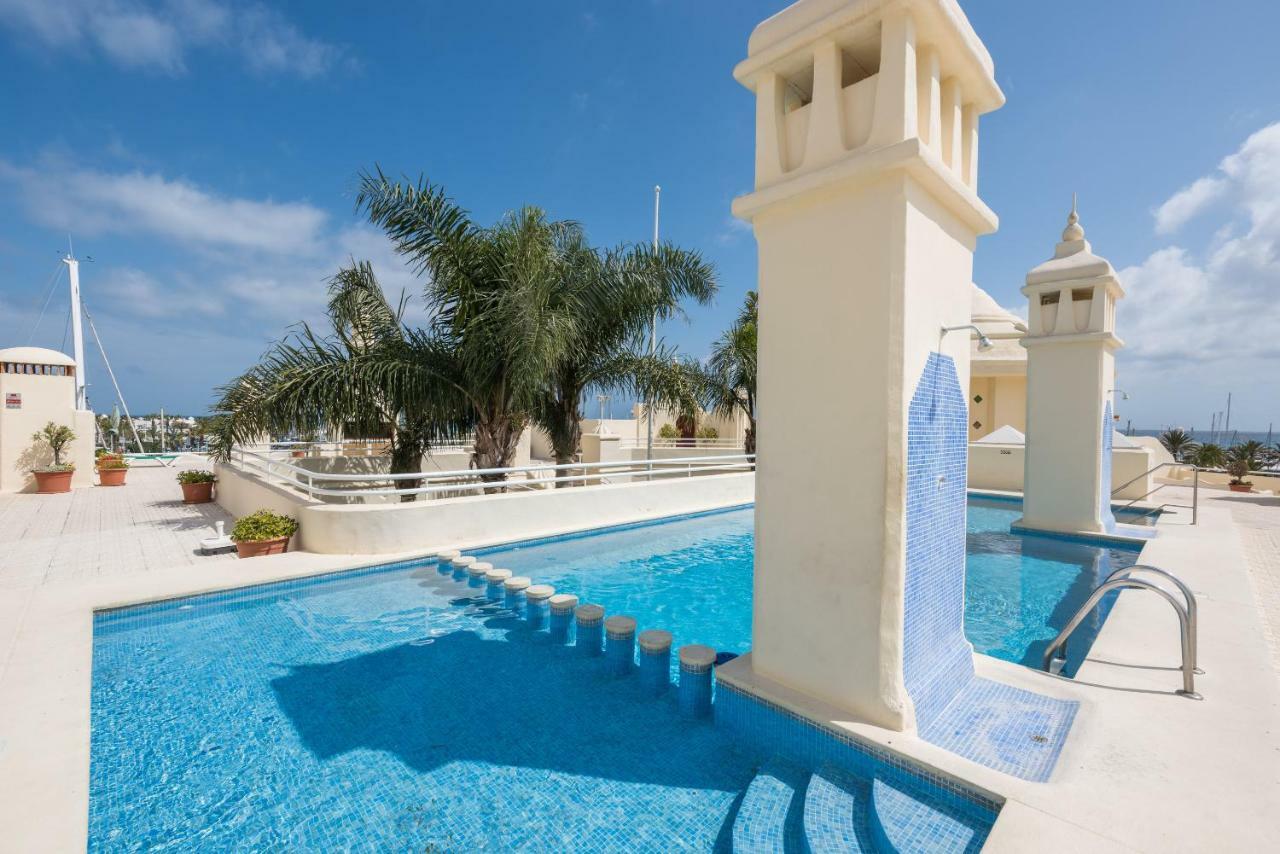 Wintowinrentals Luxury And Sea View Inside Puerto Marina Benalmadena Luaran gambar